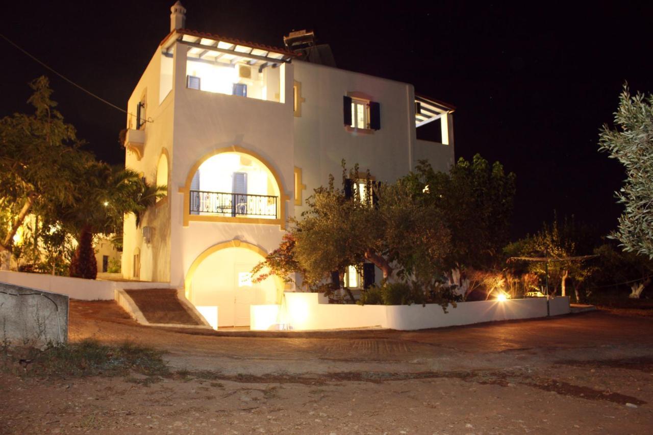 Theofilos Appartements Livadi  Екстериор снимка